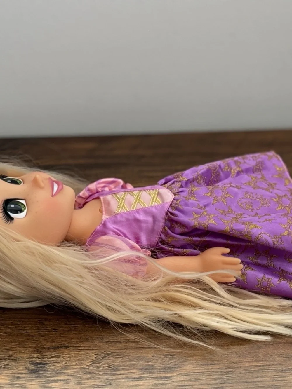 Disney Tangled Princess RAPUNZEL My Singing Friend Toddler Doll EUC Jakks WORKS